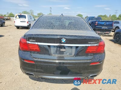 Zdjęcie 6 z 12 samochodu: 2013 BMW 750 XI VIN:WBAYB6C59DD224032 - miniatura