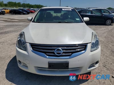 Piąte zdjęcie samochodu w środku: 2010 NISSAN ALTIMA BASE/S VIN:1N4AL2AP7AN455814 - miniatura