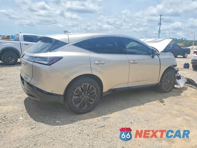 Trzecie zdjęcie samochodu z tyłu: 2025 NISSAN MURANO PLATINUM VIN:5N1AZ3DT3SC122705 - miniatura