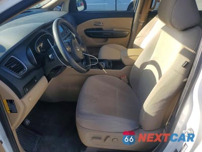 Zdjęcie 7 z 13 samochodu: 2015 KIA SEDONA LX VIN:KNDMB5C10F6074442 - miniatura