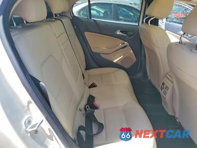 Zdjęcie 11 z 13 samochodu: 2018 MERCEDES-BENZ GLA 250 VIN:WDCTG4EB7JJ432990 - miniatura