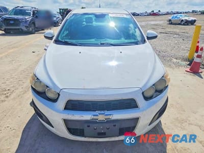 Piąte zdjęcie samochodu w środku: 2012 CHEVROLET SONIC LT VIN:1G1JC5SB8C4198226 - miniatura