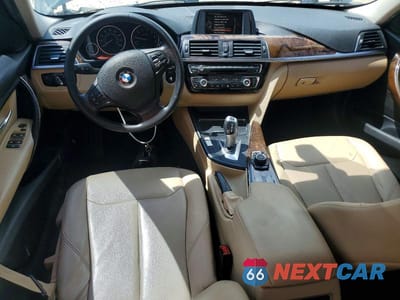 Zdjęcie 8 z 12 samochodu: 2017 BMW 320 I VIN:WBA8E1G36HNU16690 - miniatura