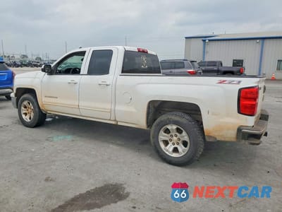 Drugie zdjęcie samochodu z przodu: 2015 CHEVROLET SILVERADO C1500 LT VIN:1GCRCRECXFZ257547 - miniatura