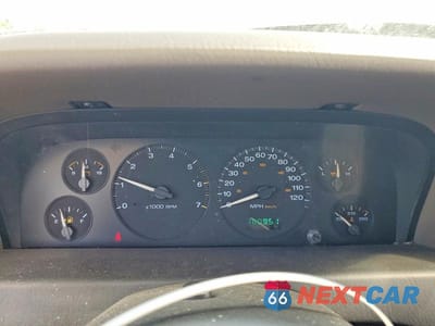 Zdjęcie 9 z 12 samochodu: 2003 JEEP GRAND CHEROKEE LAREDO VIN:1J4GW48N53C554507 - miniatura