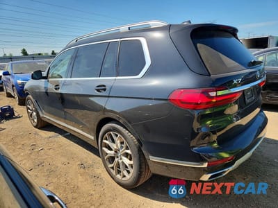 Drugie zdjęcie samochodu z przodu: 2021 BMW X7 XDRIVE40I VIN:5UXCW2C04M9F88443 - miniatura