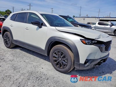Czwarte zdjęcie samochodu z boku: 2026 MAZDA CX-50 SELECT VIN:7MMVABAL4TN456050 - miniatura