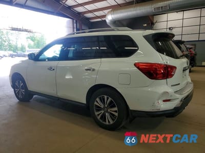 Drugie zdjęcie samochodu z przodu: 2017 NISSAN PATHFINDER SV VIN:5N1DR2MM7HC607860 - miniatura