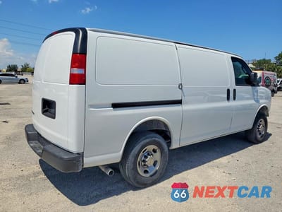 Trzecie zdjęcie samochodu z tyłu: 2022 CHEV EXPRESS G2500 VIN:1GCWGAFP9N1279871 - miniatura