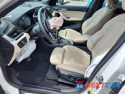Zdjęcie 7 z 13 samochodu: 2020 BMW X1 XDRIVE28I VIN:WBXJG9C08L5P67315 - miniatura