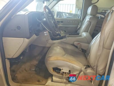 Zdjęcie 7 z 13 samochodu: 2006 CADILLAC ESCALADE ESV VIN:3GYFK66N96G199462 - miniatura