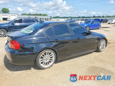 Trzecie zdjęcie samochodu z tyłu: 2010 BMW 335 D VIN:WBAPN7C52AA779331 - miniatura
