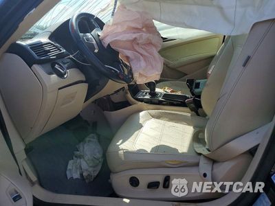 Zdjęcie 7 z 12 samochodu: 2014 VOLKSWAGEN PASSAT SE VIN:1VWBS7A30EC043602 - miniatura