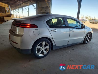 Trzecie zdjęcie samochodu z tyłu: 2013 CHEVROLET VOLT VIN:1G1RE6E4XDU108060 - miniatura