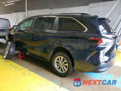 Drugie zdjęcie samochodu z przodu: 2024 TOYOTA SIENNA XLE VIN:5TDYRKECXRS215211 - miniatura