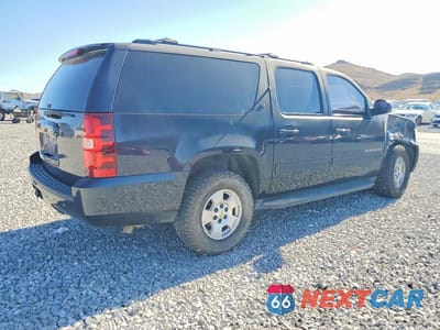 Trzecie zdjęcie samochodu z tyłu: 2013 CHEVROLET SUBURBAN C1500 LT VIN:1GNSCJE02DR218173 - miniatura