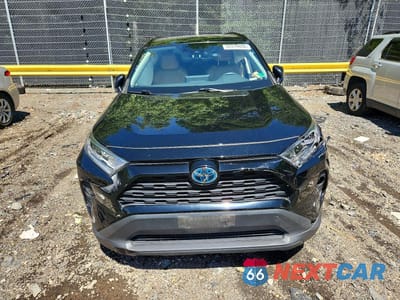 Piąte zdjęcie samochodu w środku: 2021 TOYOTA RAV4 HYBRID XLE PREMIUM VIN:4T3B6RFV5MU026397 - miniatura