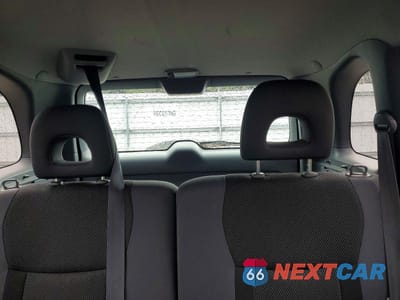 Zdjęcie 10 z 13 samochodu: 2003 TOYOTA RAV4 BASE VIN:JTEGH20V930106235 - miniatura