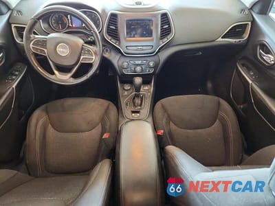 Zdjęcie 8 z 13 samochodu: 2019 JEEP CHEROKEE LATITUDE VIN:1C4PJMCX5KD418609 - miniatura