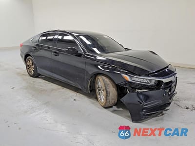 Czwarte zdjęcie samochodu z boku: 2019 HONDA ACCORD LX VIN:1HGCV1F13KA132379 - miniatura