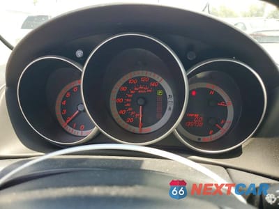 Zdjęcie 9 z 12 samochodu: 2008 MAZDA 3 HATCHBACK VIN:JM1BK343081780855 - miniatura