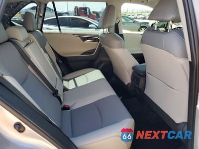 Zdjęcie 10 z 12 samochodu: 2021 TOYOTA RAV4 LIMITED VIN:JTMY1RFVXMD081434 - miniatura