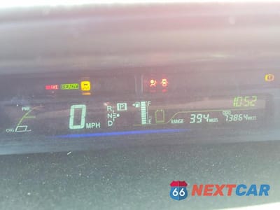Zdjęcie 9 z 12 samochodu: 2014 TOYOTA PRIUS V THREE VIN:JTDZN3EU9EJ000523 - miniatura