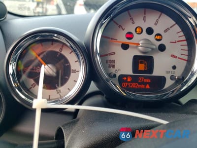 Zdjęcie 9 z 12 samochodu: 2012 MINI COOPER S VIN:WMWZP3C56CT296668 - miniatura