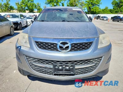 Piąte zdjęcie samochodu w środku: 2011 MAZDA CX-9 VIN:JM3TB2CA9B0325568 - miniatura