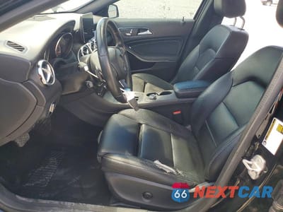 Zdjęcie 7 z 13 samochodu: 2018 MERCEDES-BENZ GLA 250 4MATIC VIN:WDCTG4GB5JJ424335 - miniatura