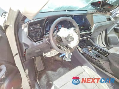Zdjęcie 8 z 13 samochodu: 2024 LEXUS TX 350 LUXURY VIN:5TDAAAB66RS018571 - miniatura