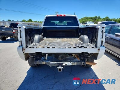 Zdjęcie 6 z 12 samochodu: 2019 CHEVROLET SILVERADO LD C1500 VIN:2GCRCNEC4K1203446 - miniatura