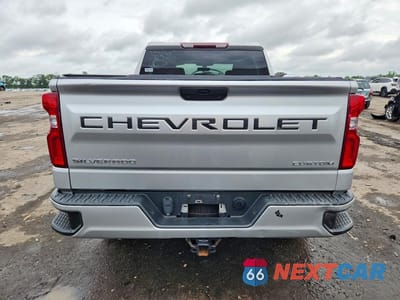 Zdjęcie 6 z 12 samochodu: 2021 CHEVROLET SILVERADO K1500 CUSTOM VIN:3GCPYBEK8MG236765 - miniatura