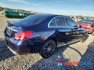Trzecie zdjęcie samochodu z tyłu: 2019 MERCEDES-BENZ C 300 VIN:55SWF8DB7KU314069 - miniatura