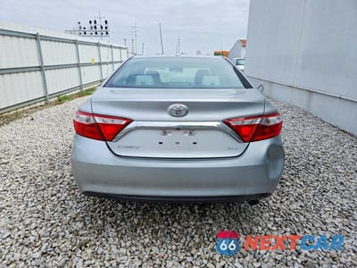 Zdjęcie 6 z 12 samochodu: 2016 TOYOTA CAMRY XLE VIN:4T1BF1FK0GU174624 - miniatura