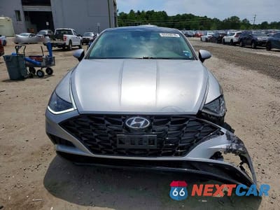 Piąte zdjęcie samochodu w środku: 2021 HYUNDAI SONATA SEL VIN:5NPEF4JA0MH094618 - miniatura