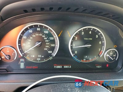 Zdjęcie 9 z 13 samochodu: 2015 BMW X5 XDRIVE50I VIN:5UXKR6C57F0J75247 - miniatura