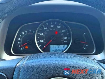 Zdjęcie 8 z 14 samochodu: 2014 TOYOTA RAV4 XLE VIN:2T3WFREVXEW122238 - miniatura