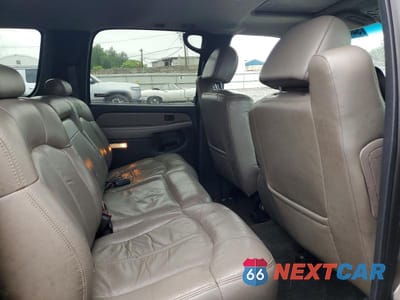 Zdjęcie 11 z 13 samochodu: 2000 CHEVROLET SUBURBAN K1500 VIN:3GNFK16T3YG162005 - miniatura