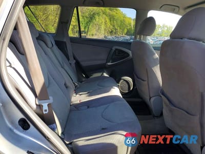 Zdjęcie 11 z 13 samochodu: 2008 TOYOTA RAV4 BASE VIN:JTMBD33V986057165 - miniatura