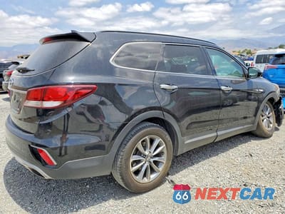 Trzecie zdjęcie samochodu z tyłu: 2018 HYUNDAI SANTA FE SE VIN:KM8SM4HF2JU260564 - miniatura