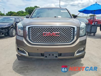 Piąte zdjęcie samochodu w środku: 2015 GMC YUKON XL DENALI VIN:1GKS2JKJ4FR695994 - miniatura