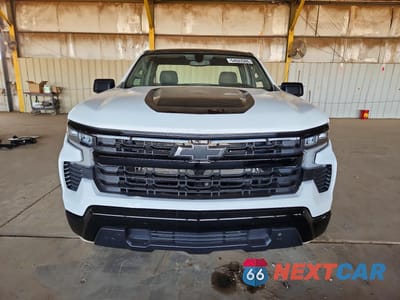 Piąte zdjęcie samochodu w środku: 2021 CHEVROLET SILVERADO C1500 VIN:3GCNWAEF9MG314299 - miniatura