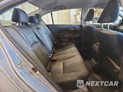 Zdjęcie 10 z 12 samochodu: 2017 HONDA ACCORD LX VIN:1HGCR2F35HA239597 - miniatura