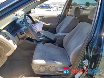 Zdjęcie 7 z 13 samochodu: 2000 HONDA ACCORD SE VIN:JHMCG6697YC025441 - miniatura