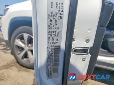 Zdjęcie 13 z 13 samochodu: 2019 JEEP CHEROKEE LIMITED VIN:1C4PJMDX1KD228546 - miniatura