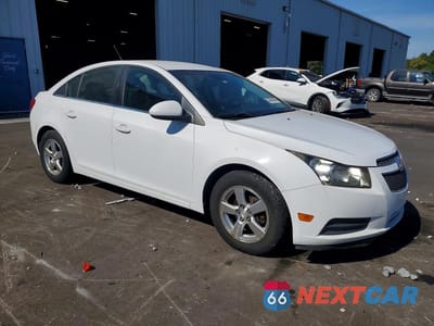 Czwarte zdjęcie samochodu z boku: 2012 CHEVROLET CRUZE LT VIN:1G1PF5SC5C7119068 - miniatura