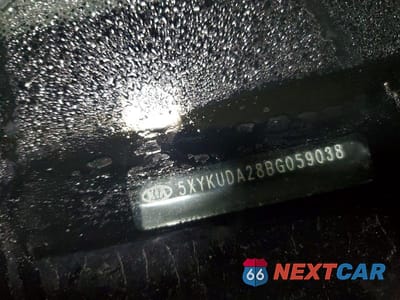 Zdjęcie 14 z 14 samochodu: 2011 KIA SORENTO EX VIN:5XYKUDA28BG059038 - miniatura