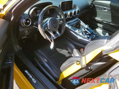 Zdjęcie 8 z 12 samochodu: 2016 MERCEDES-BENZ AMG GT S VIN:WDDYJ7JAXGA008097 - miniatura