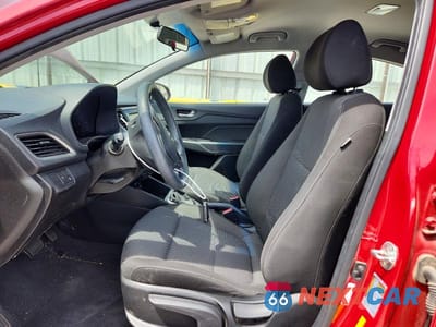 Zdjęcie 7 z 12 samochodu: 2018 HYUNDAI ACCENT SE VIN:3KPC24A36JE025730 - miniatura